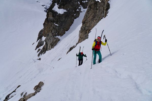 Erste Steilstelle am Giglistock – sicherer zu Fuss