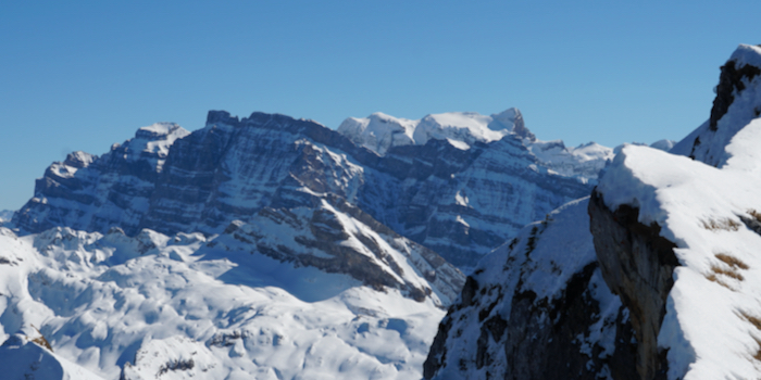 Glärnischgruppe mit Vreneli, Ruchen und Bächistock.